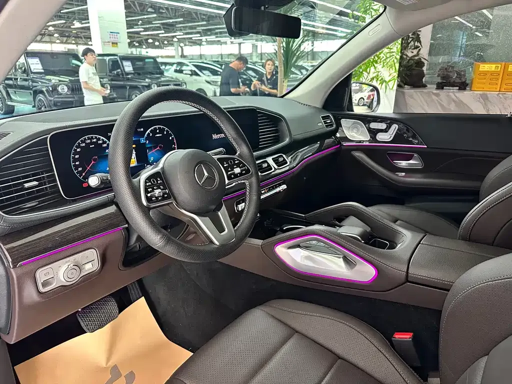 Mercedes-Benz GLE (Import) — фото 9
