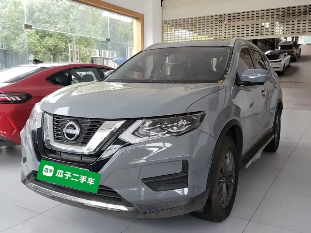 Nissan X-Trail — фото 8