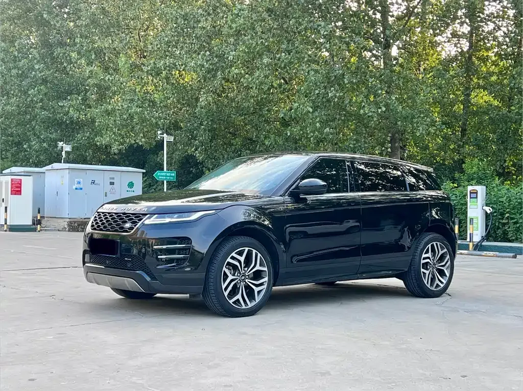 Land Rover Evoque — фото 1