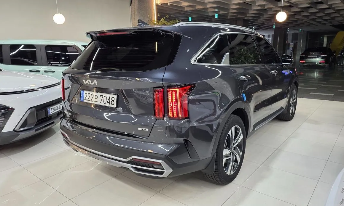 Kia Sorento — фото 4