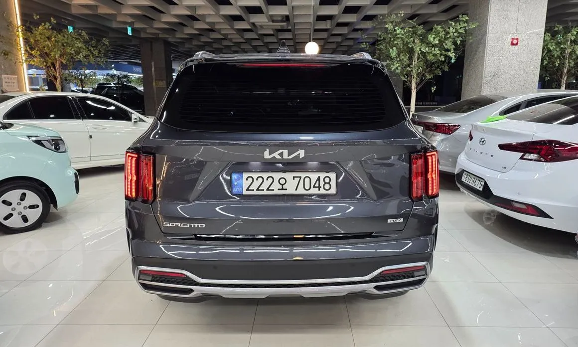 Kia Sorento — фото 7
