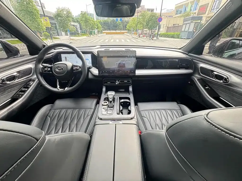 GAC Motor Trumpchi GS8 — фото 3