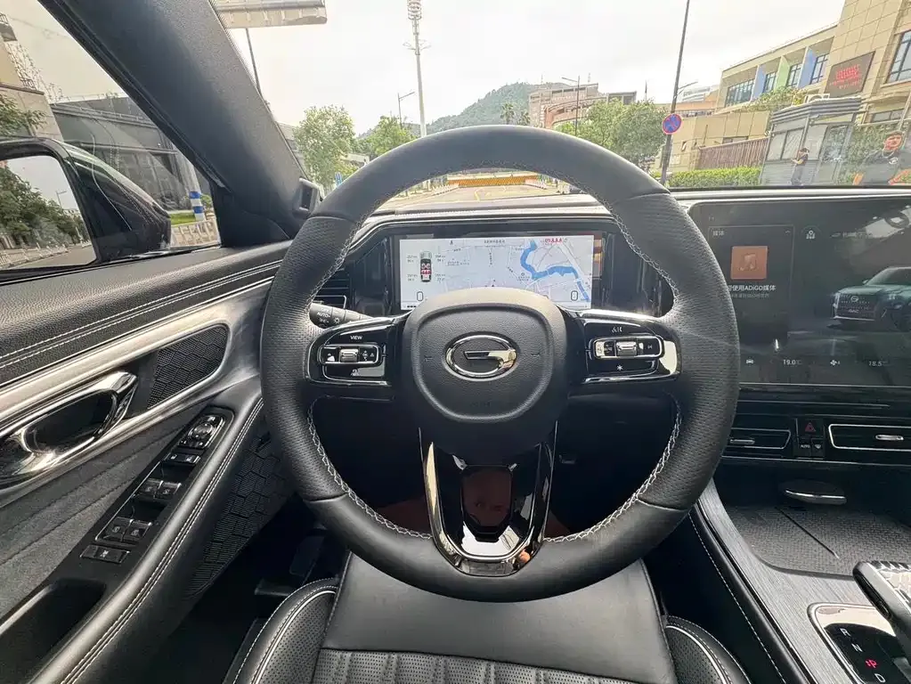 GAC Motor Trumpchi GS8 — фото 2