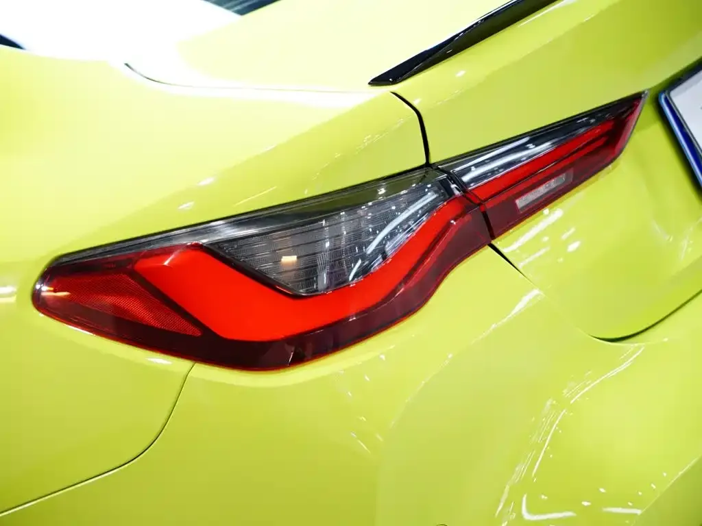 BMW M4 — фото 2