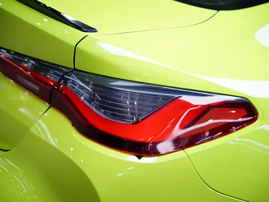 BMW M4 — фото 3