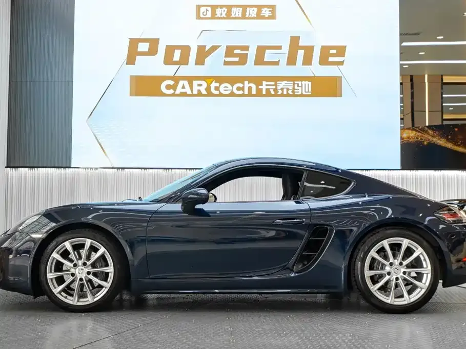 Porsche 718 — фото 5