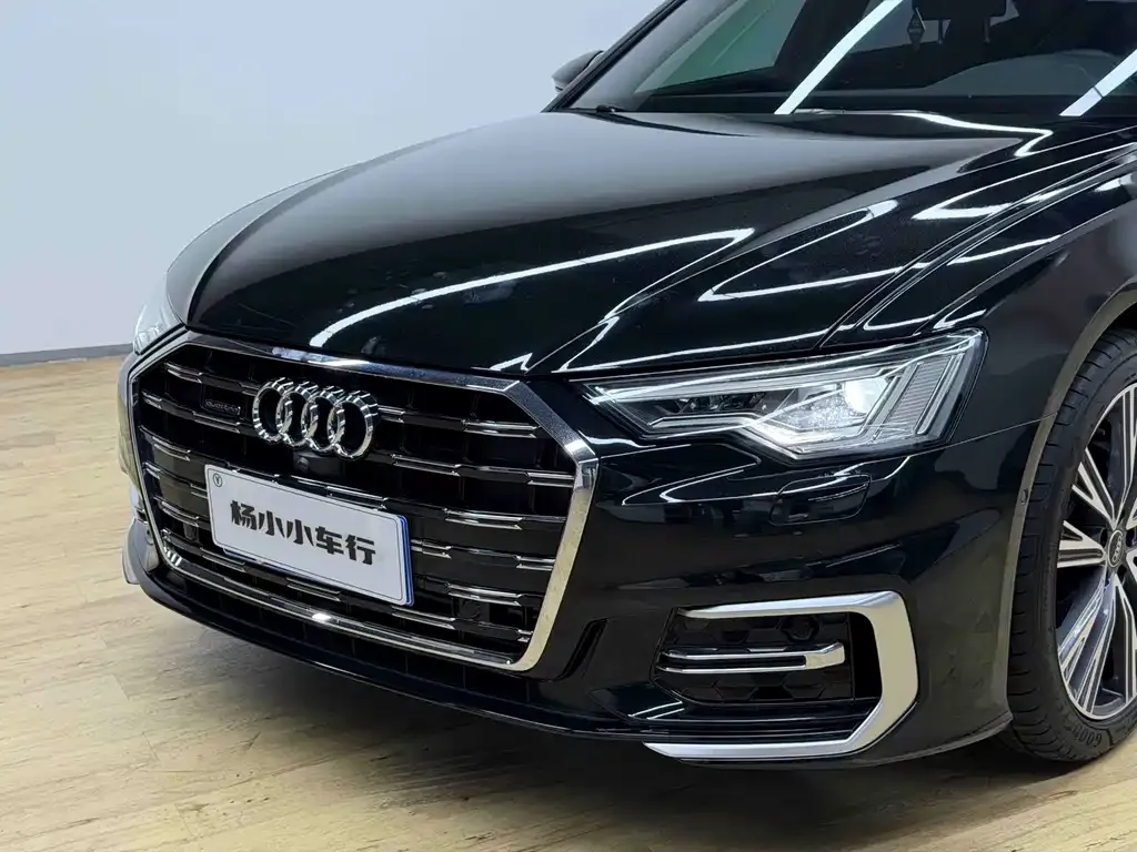 Audi A6L — фото 5