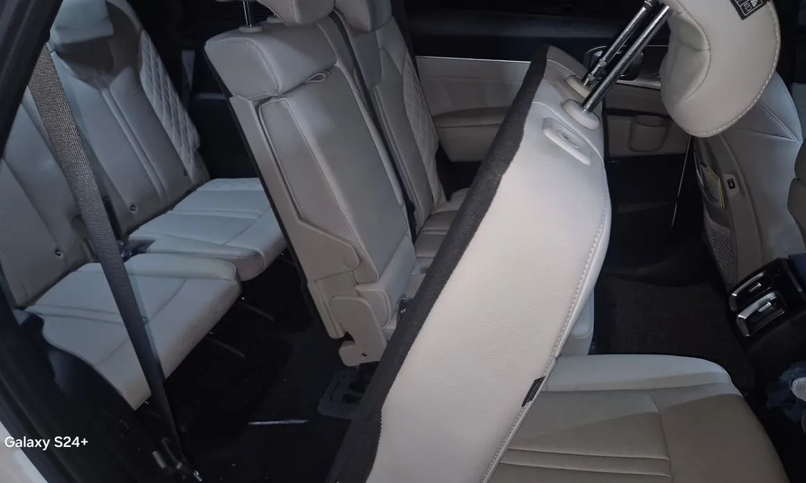 Kia Sorento — фото 4