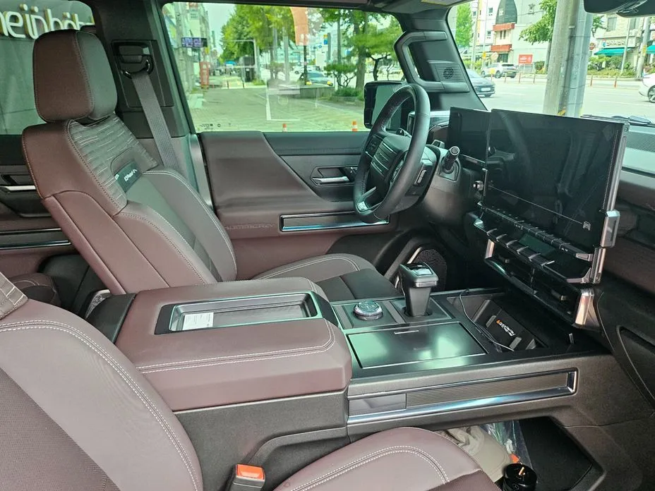 GMC Hummer EV — фото 6