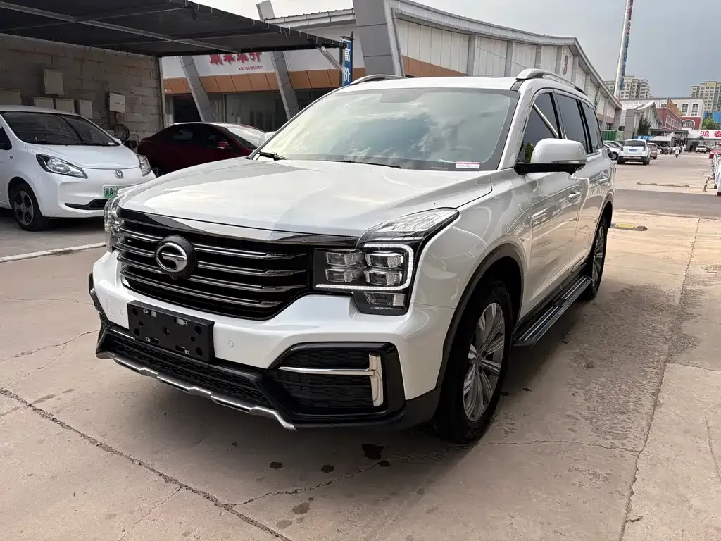 GAC Motor Trumpchi GS8 — фото 1