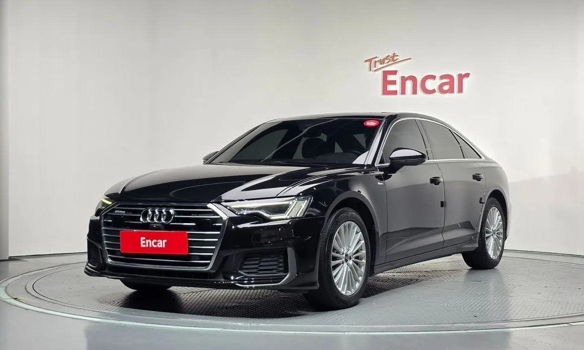 Audi A6 — фото 1