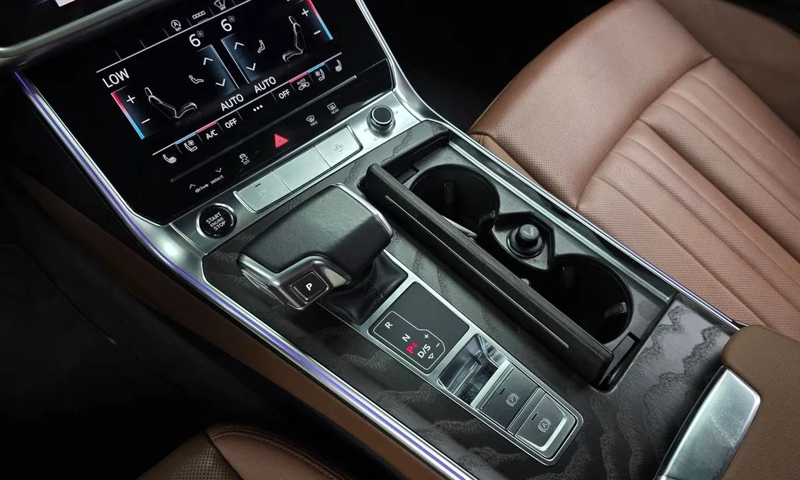 Audi A6 — фото 9