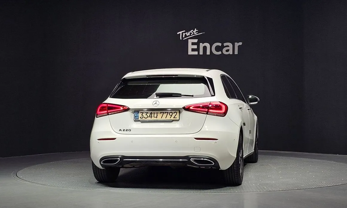 Mercedes-Benz A-Class — фото 10