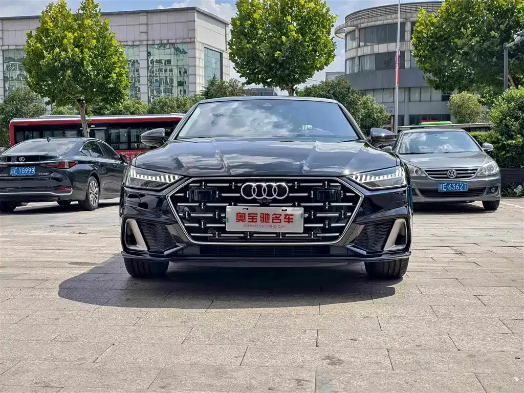 Audi A7L — фото 4