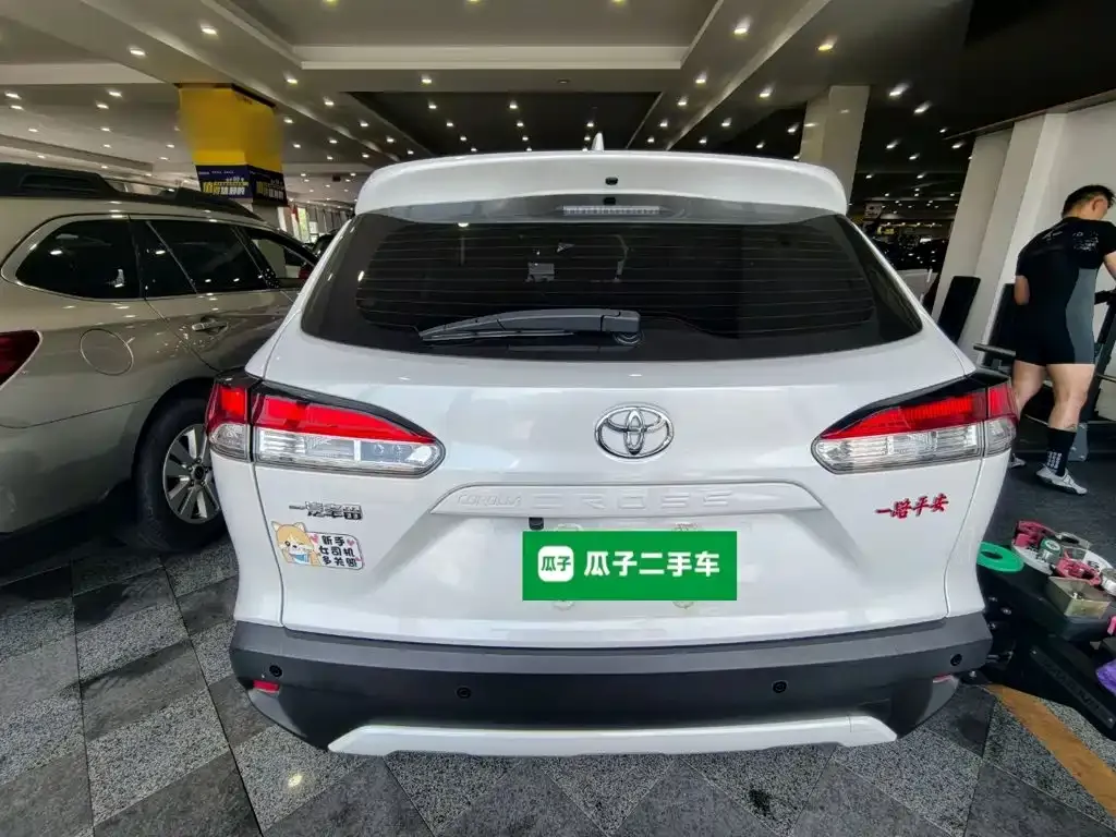 Toyota Corolla Cross — фото 10