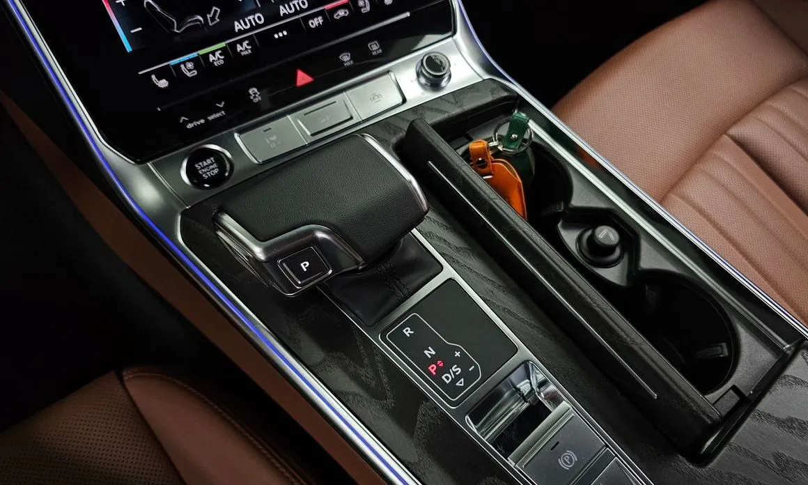 Audi A6 — фото 4