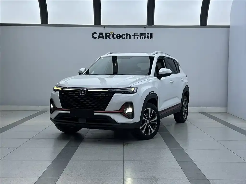 Changan CS35PLUS — фото 1