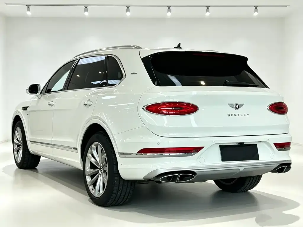 Bentley Bentayga — фото 5