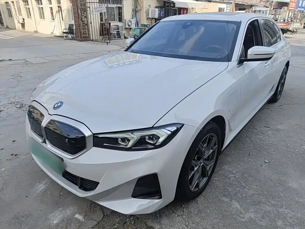 BMW i3 — фото 1