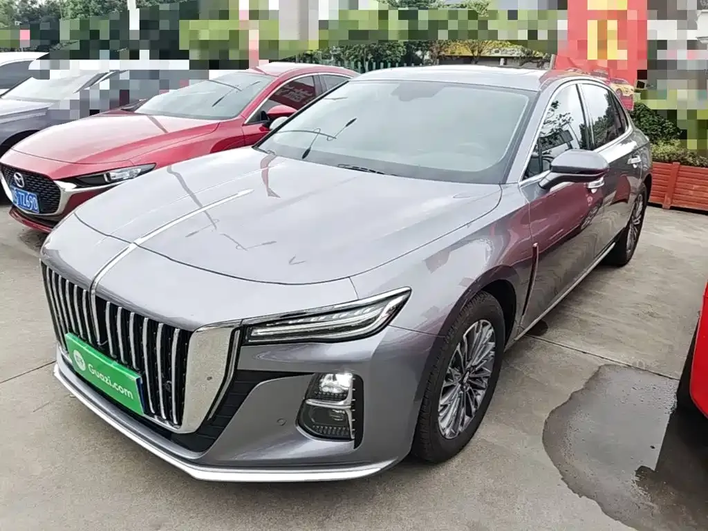 Hongqi H5 — фото 1
