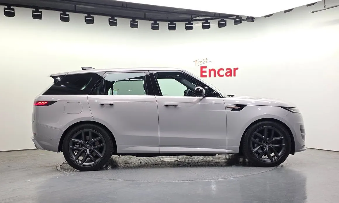 Land Rover Range Rover Sport — фото 6