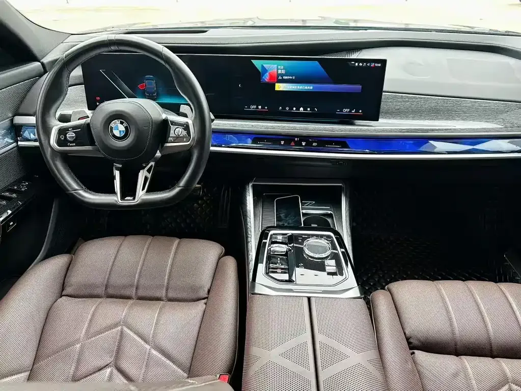 BMW 7 Series — фото 4