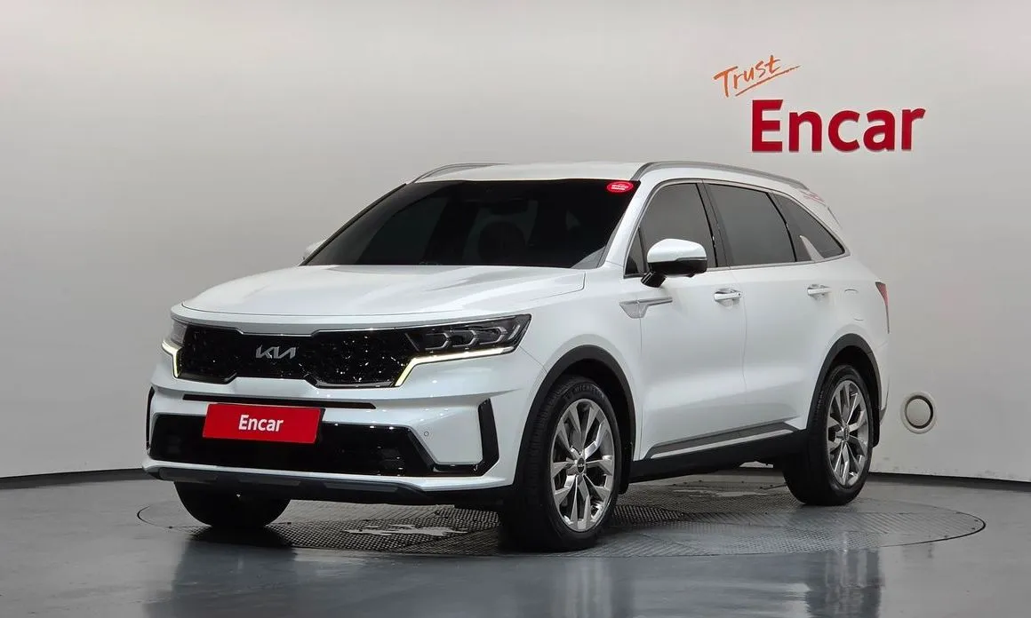 Kia Sorento — фото 1