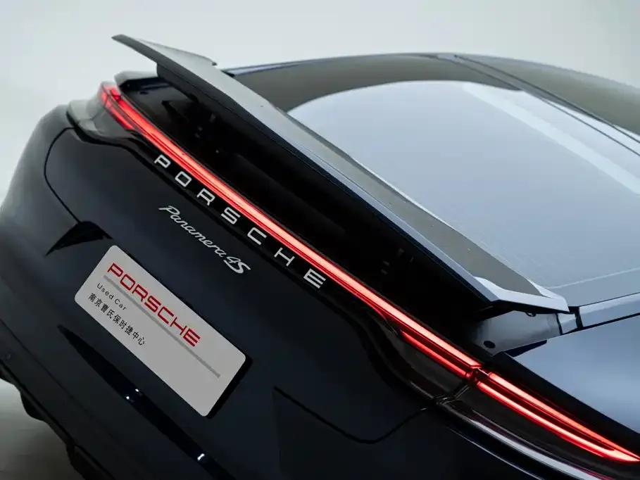 Porsche Panamera — фото 9