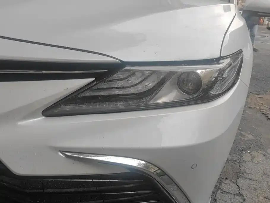 Toyota Camry — фото 8