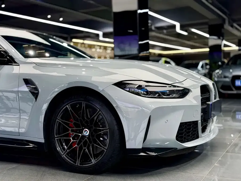 BMW M4 — фото 7