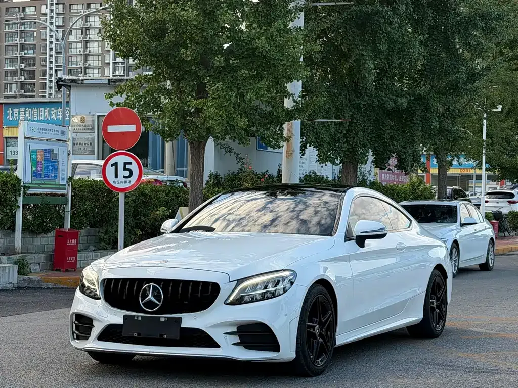 Mercedes-Benz C-Class (Import) — фото 1
