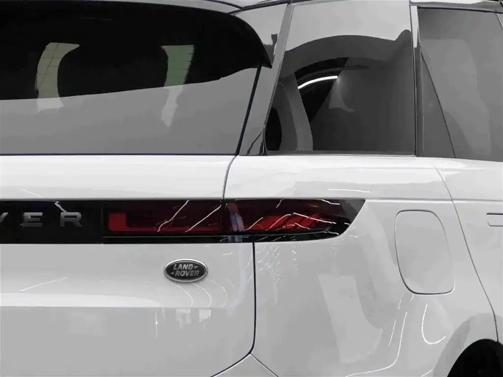 Land Rover Sport — фото 8