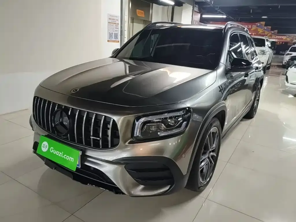 Mercedes-Benz GLB AMG — фото 1