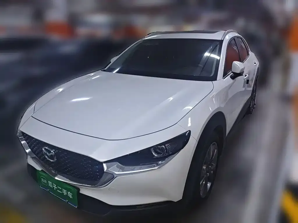 Mazda CX-30 — фото 1