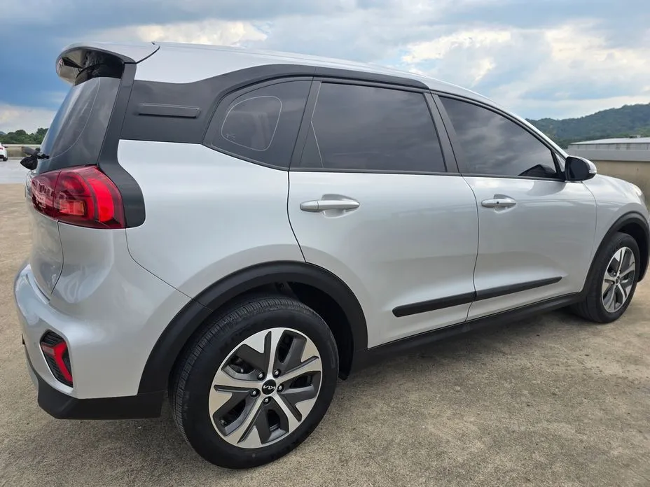 Kia Niro — фото 8