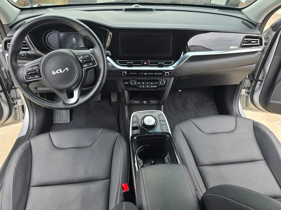 Kia Niro — фото 6