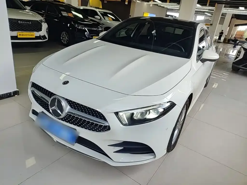 Mercedes-Benz A-Class — фото 1