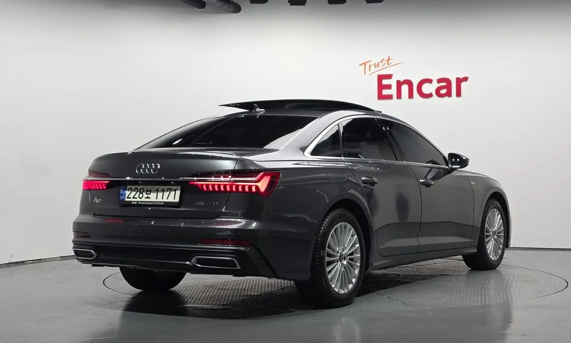 Audi A6 — фото 8