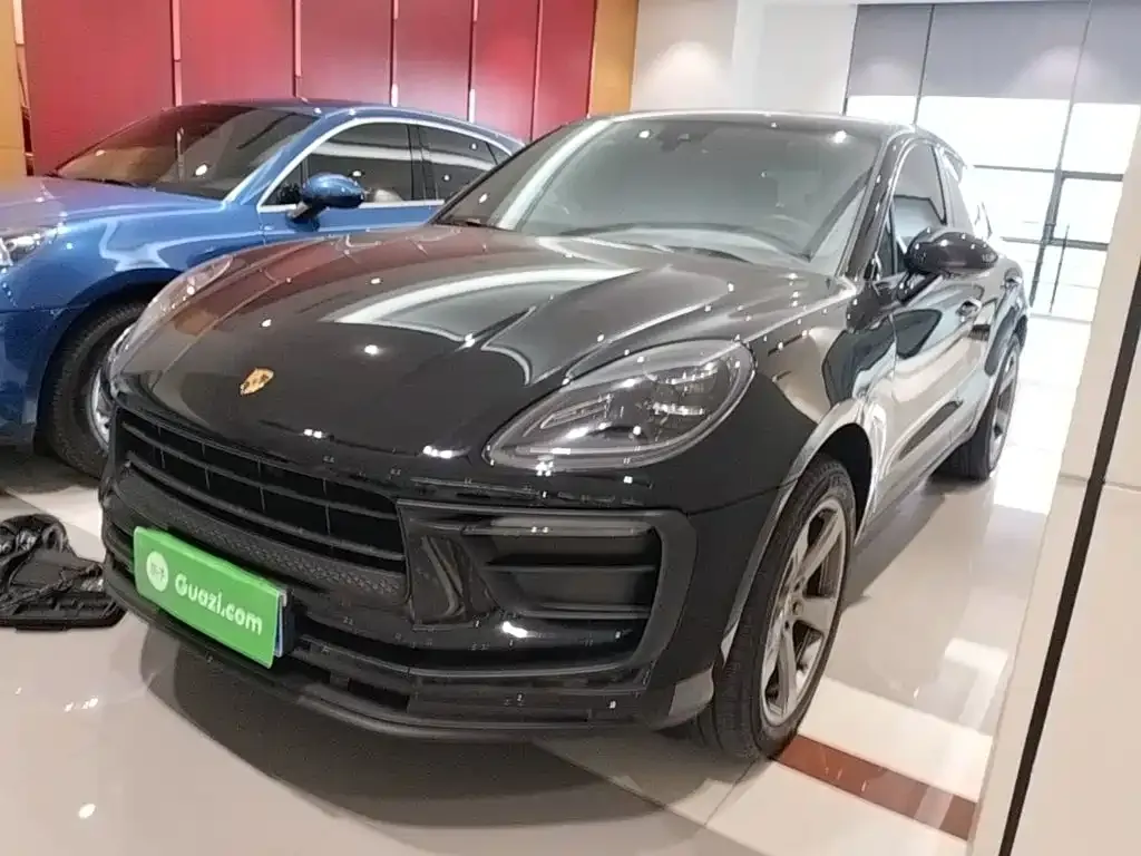 Porsche Macan — фото 1