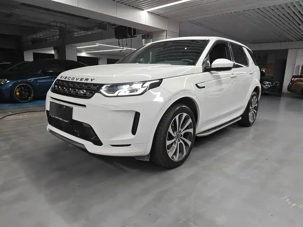 Land Rover Discovery Sport — фото 1