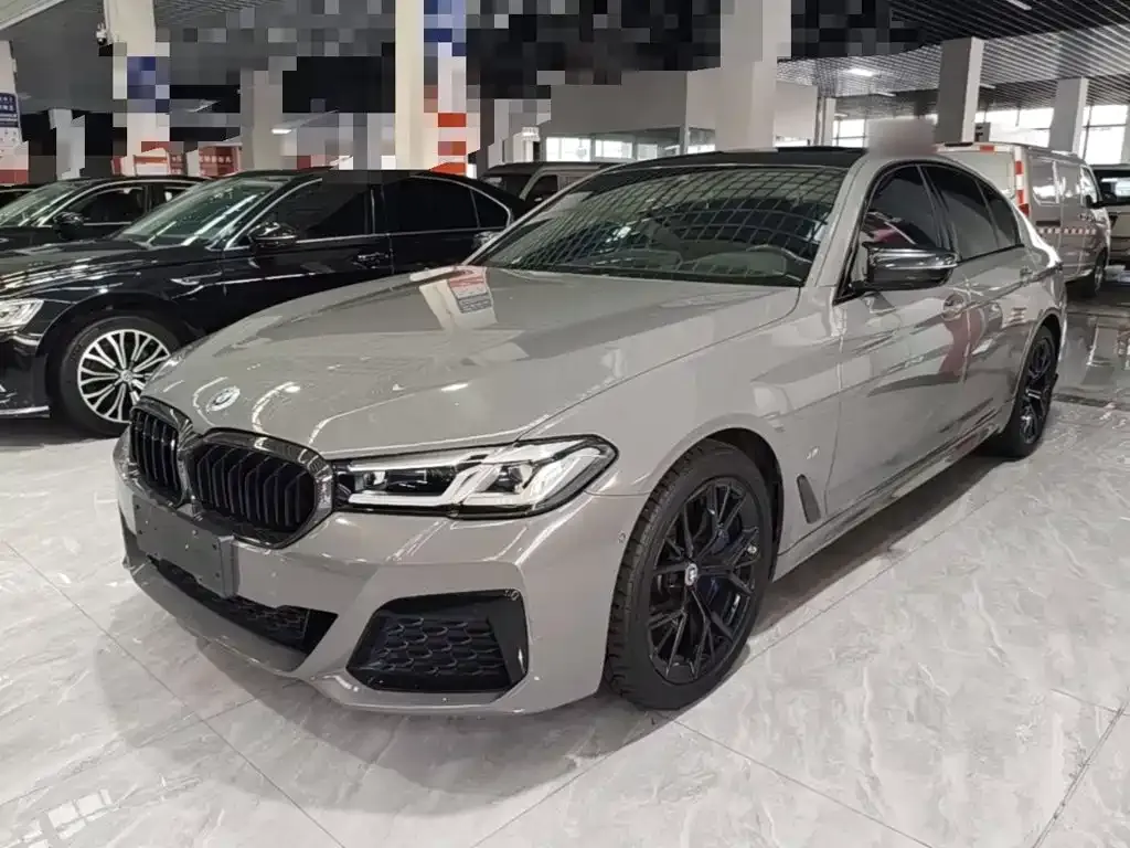 BMW 5 Series (Import) — фото 1