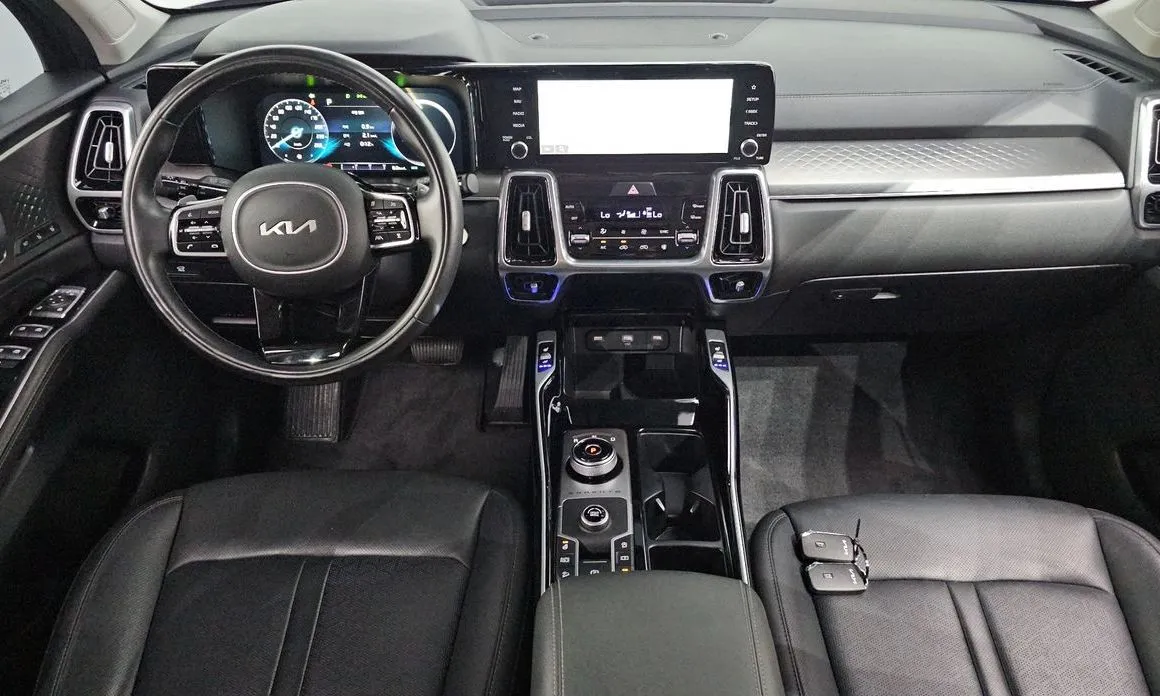 Kia Sorento — фото 10