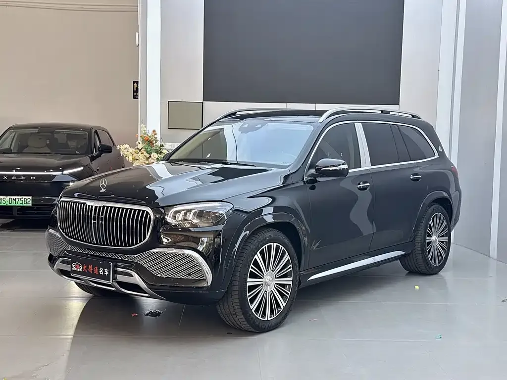 Mercedes-Benz GLS — фото 1