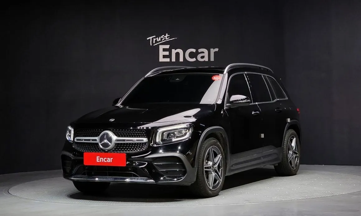 Mercedes-Benz GLB-Class — фото 1