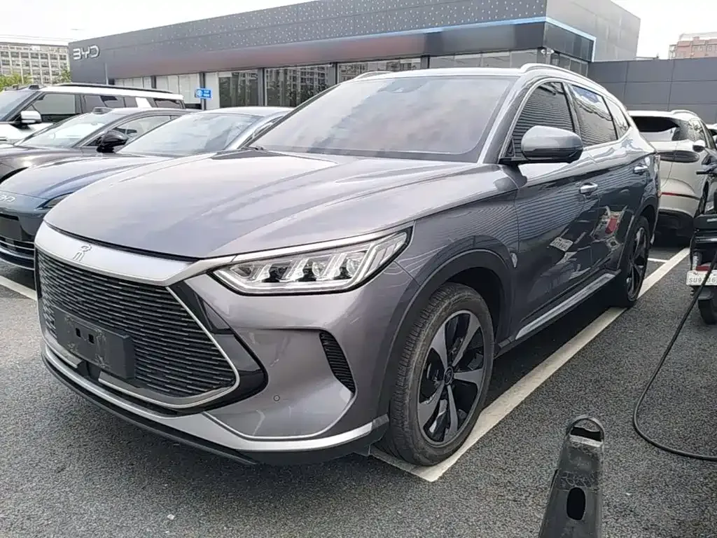 BYD PLUS New Energy — фото 1