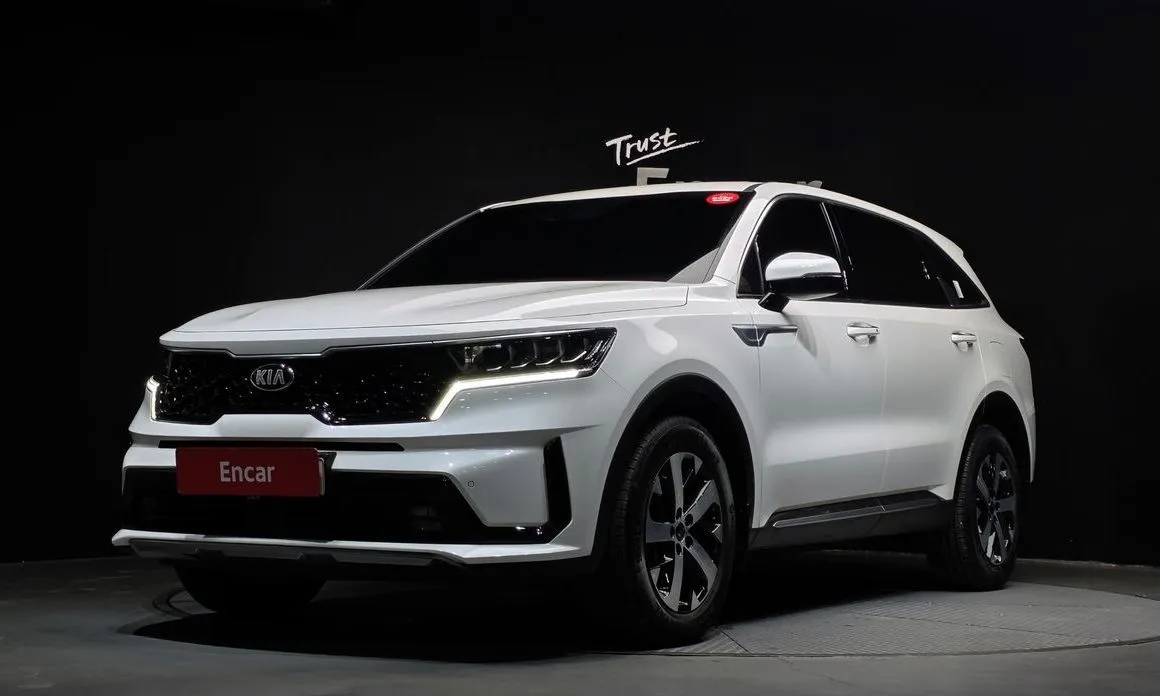 Kia Sorento — фото 1
