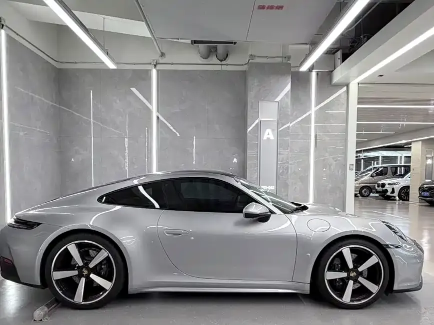 Porsche 911 — фото 8