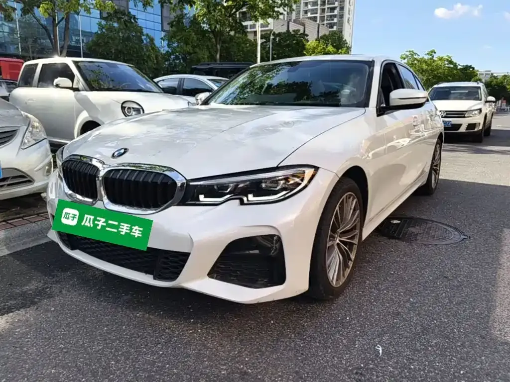 BMW 3 Series — фото 1