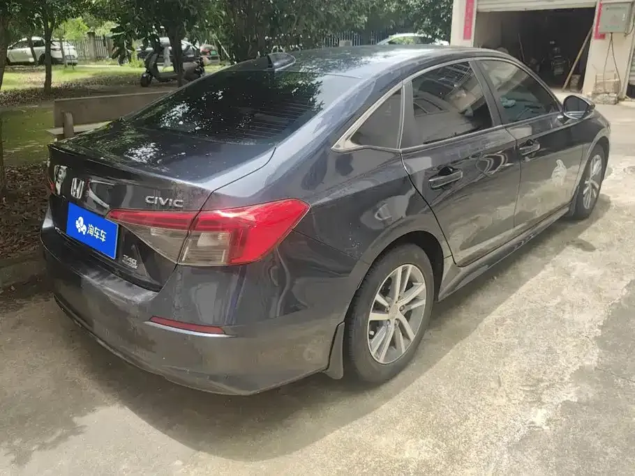 Honda Civic — фото 8