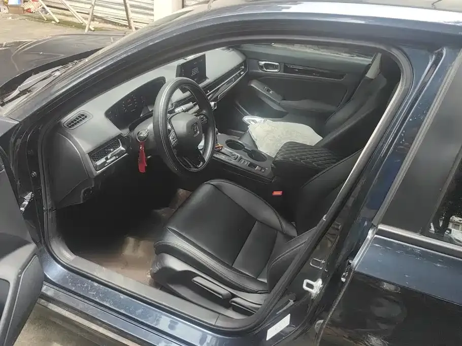 Honda Civic — фото 2